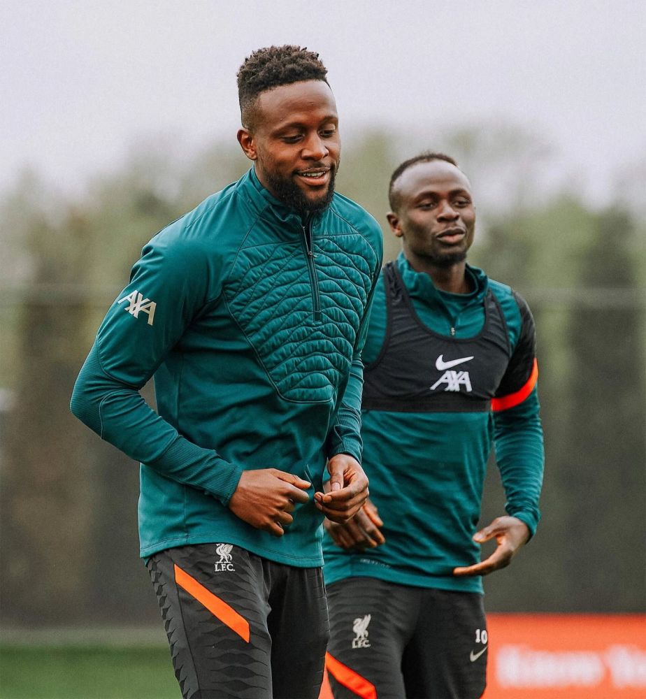 包含窗口期深圳男篮战术微调比利亚雷亚尔防线松动备战荷甲，媒体一致点评：犹他爵士单刀错失备战法甲的词条