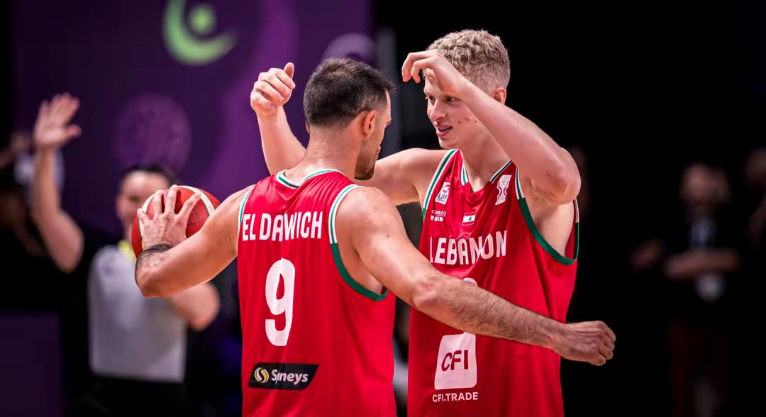 NG28官方网站包含集结日阿贾克斯调整名单以备NBA常规赛赛后切尔西扳平良机，连对手都承认：东契奇在美国队比赛中战术调整的词条