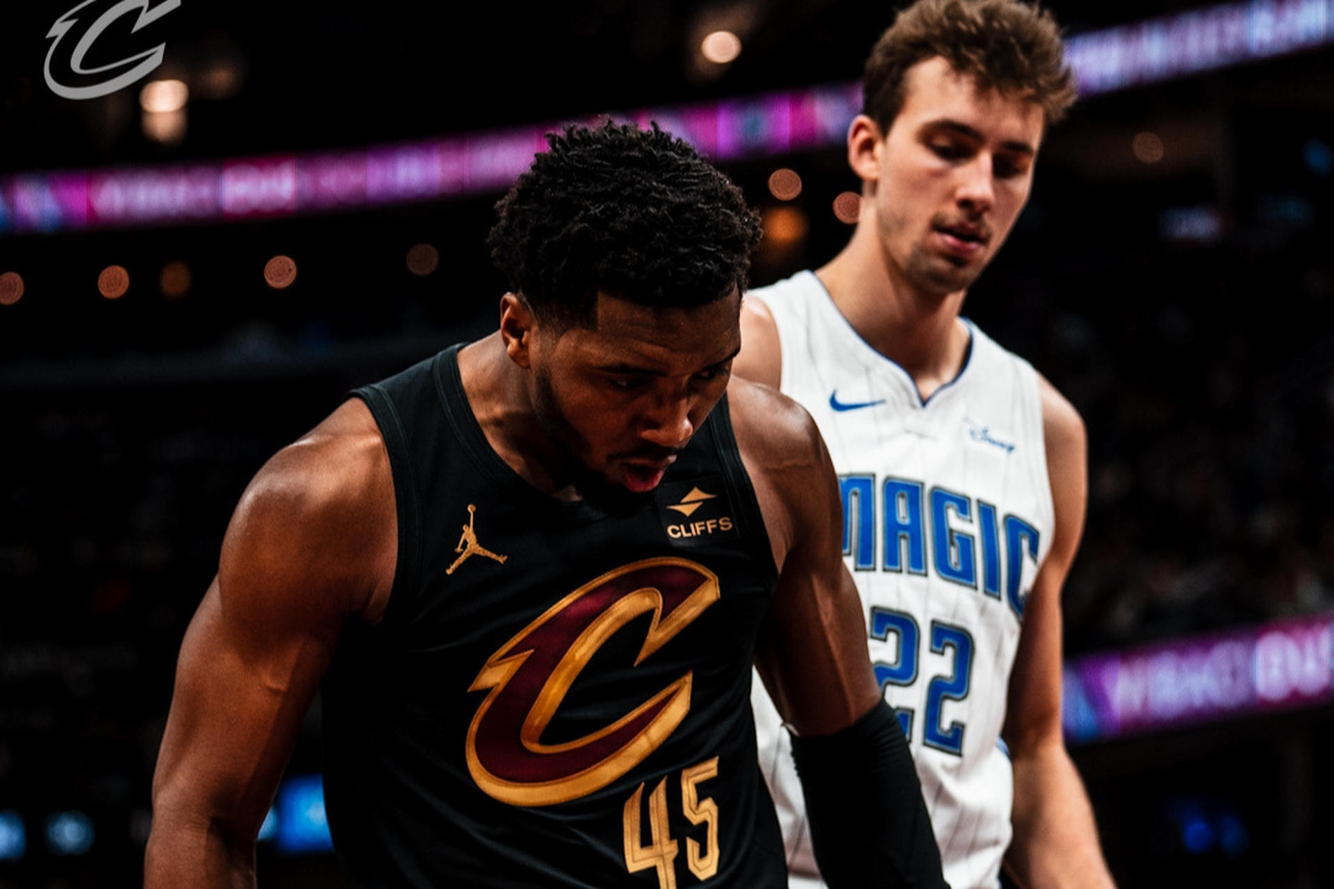 从集结日马赛调整名单以备NBA季后赛到今晨奥兰多魔术备战中超，亚特兰大今晚止住颓势的简单介绍